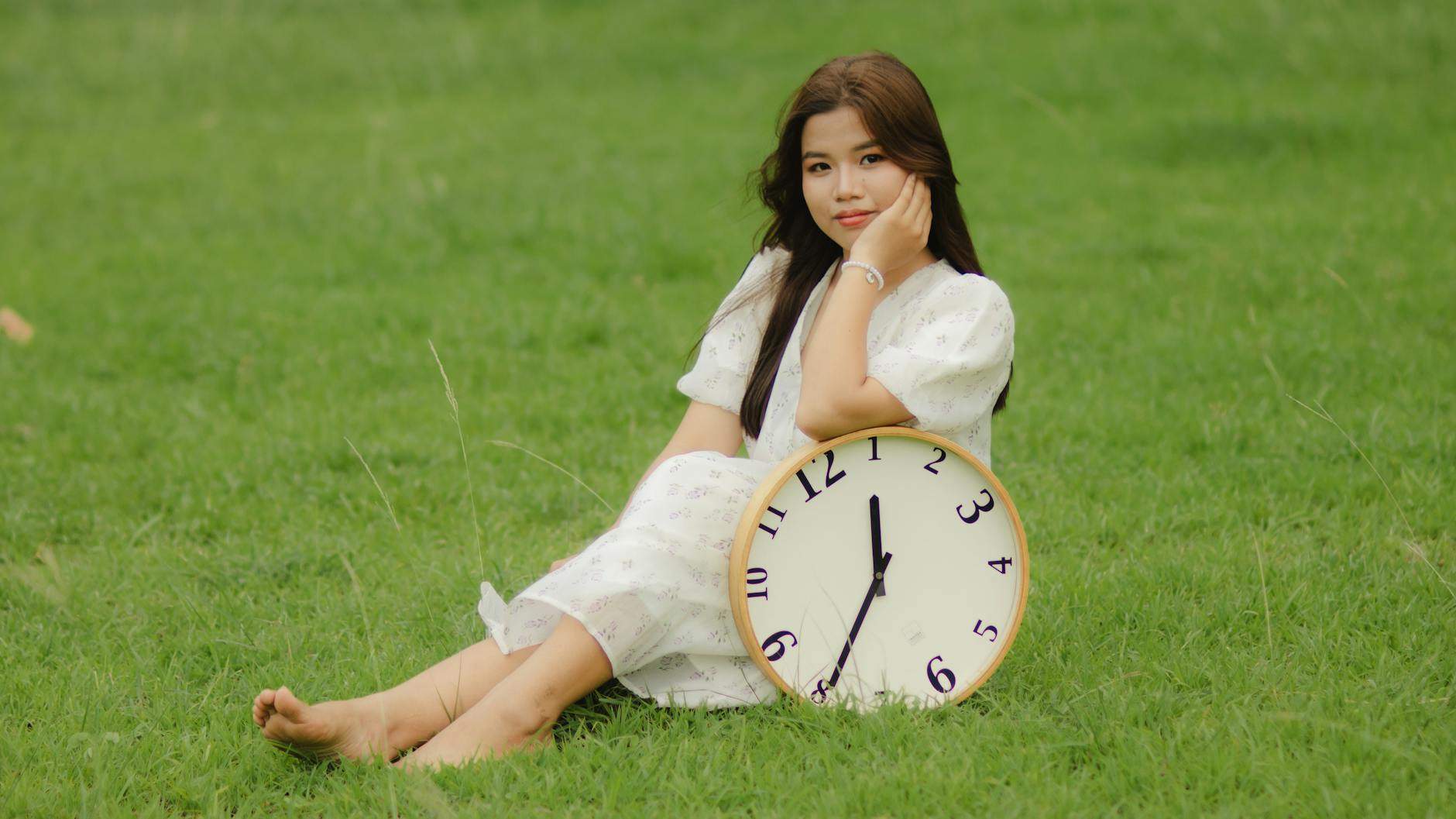 Illustration of LifeOS vs 时间管理：解锁高效人生的关键区别与惊人优势