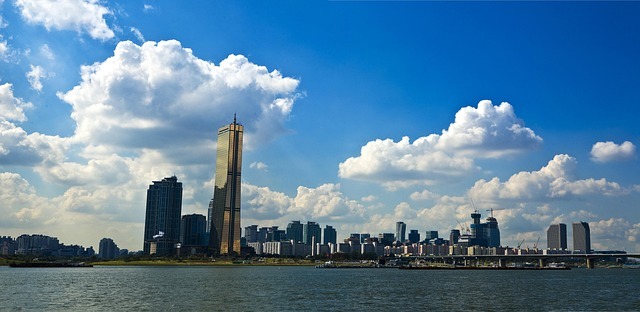 极简生活系统:用「少而精」的原则重建消费与拥有 配图